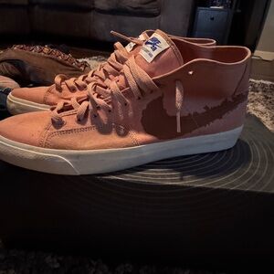 Nike SB Blazer Court Mid in coral/pink colorway. Mens Size 13